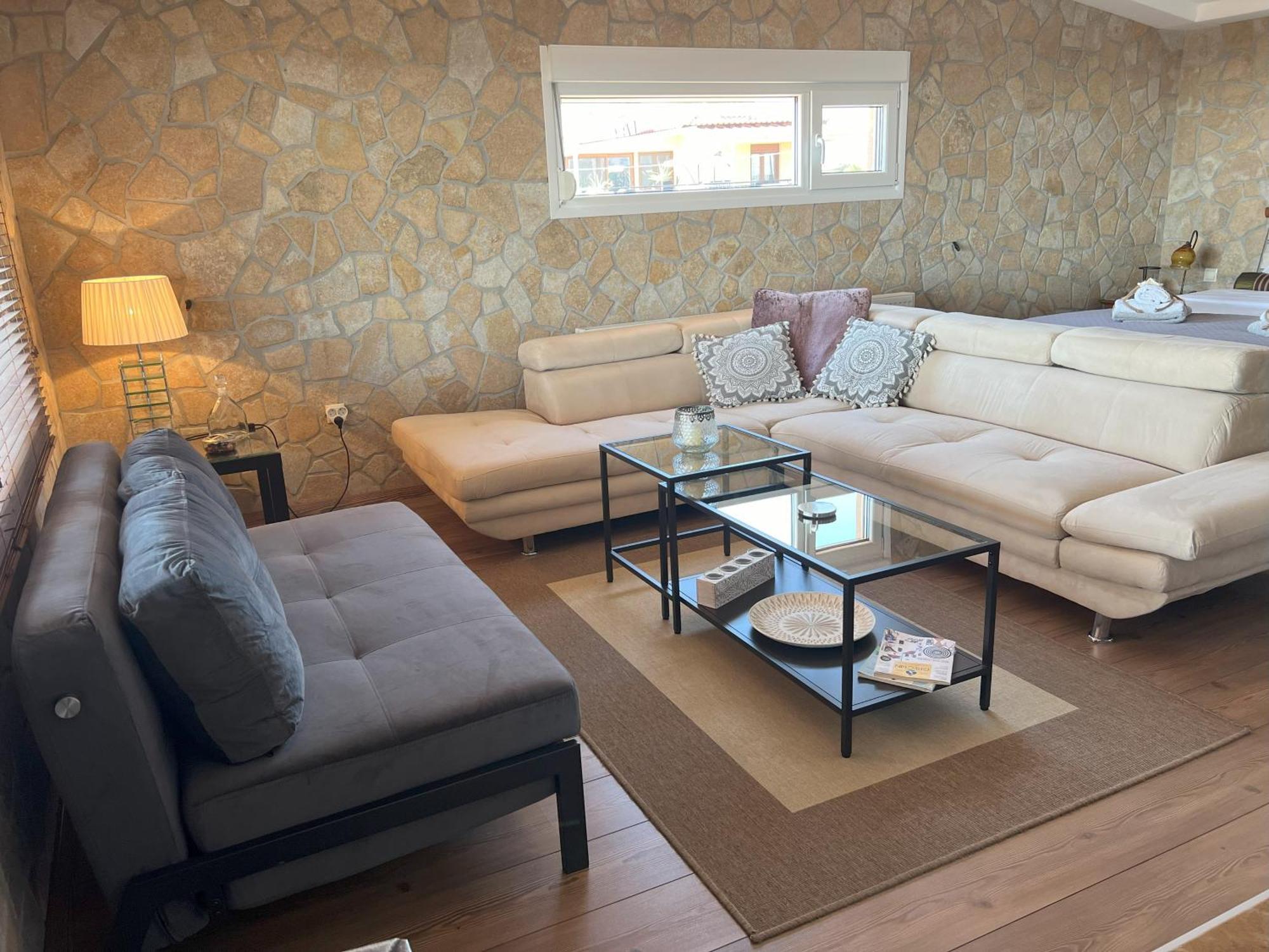 דירות אפאנומי Doormat# Wait 'N Sea, Jacuzzi, Luxury Stone House מראה חיצוני תמונה